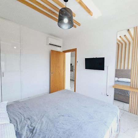 Sea Side Appartment In Kato Paphos 外观 照片