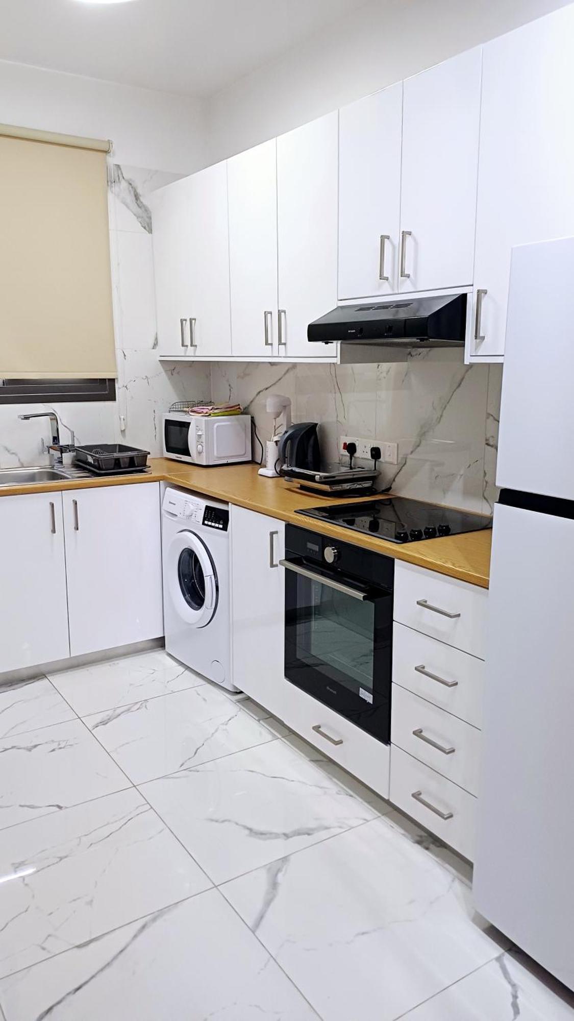 Sea Side Appartment In Kato Paphos 外观 照片